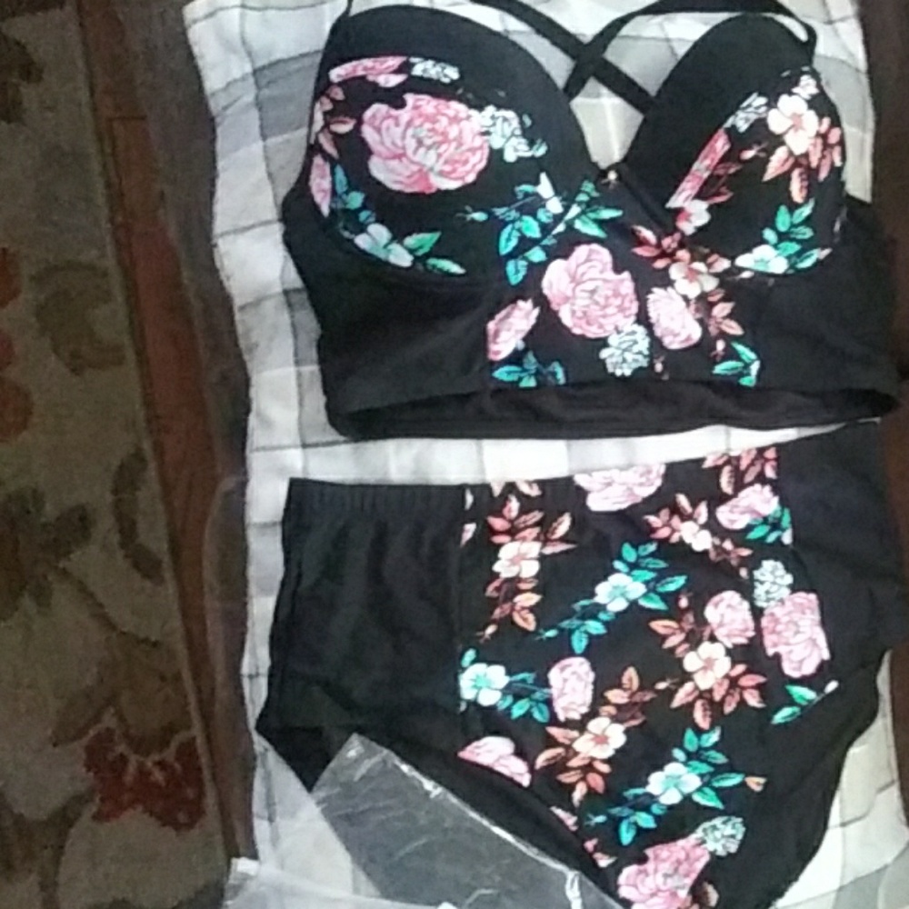 Flowered bathing suit
